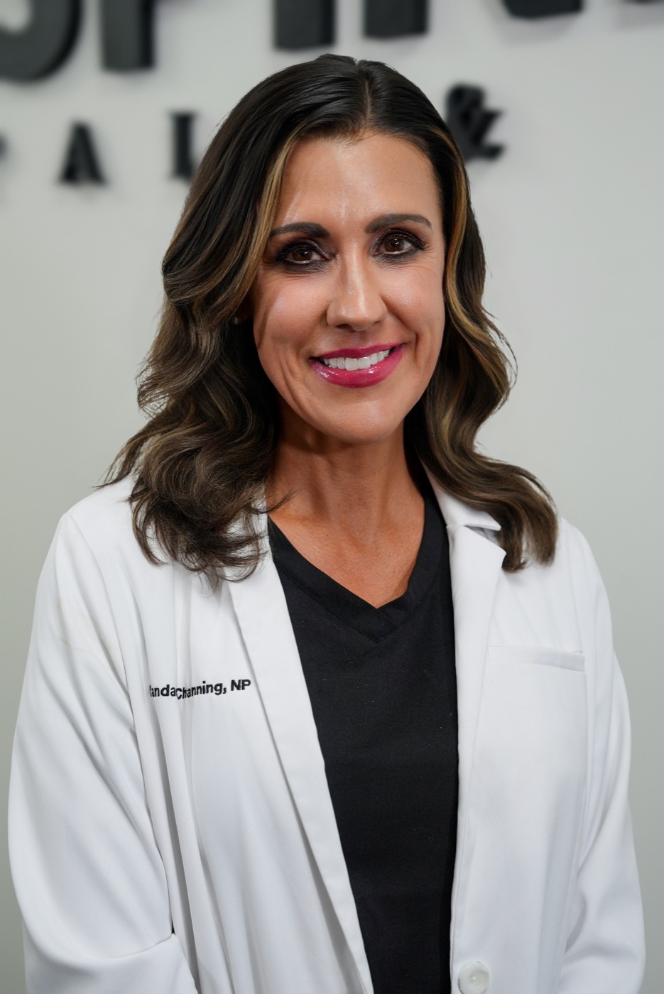 Candace Channing, FNP, Enfermera practicante familiar